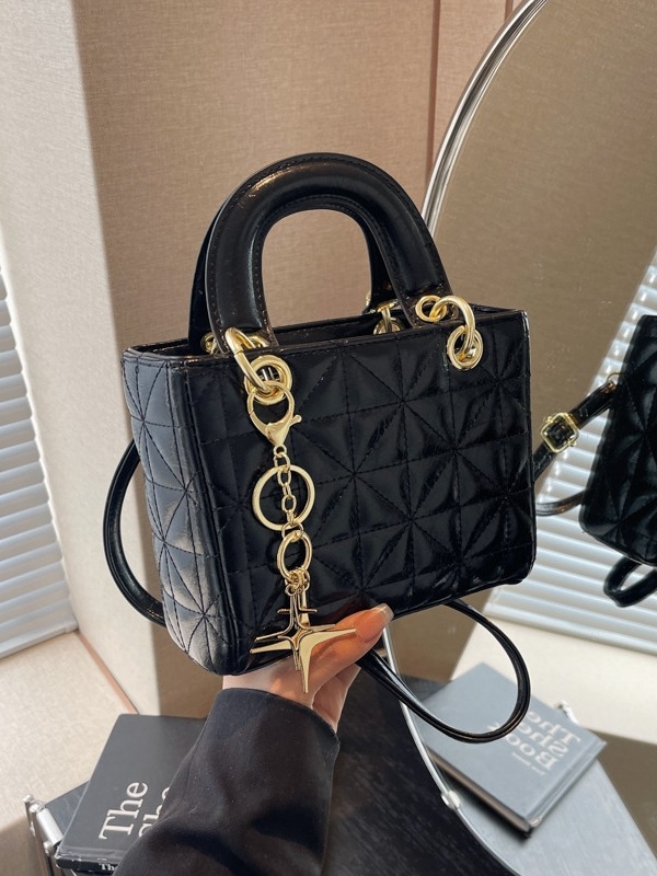 Elegantna svestrana zenska torba, 2024 novi model, crossbody i torba u ruci, gradski svakodnevni stil