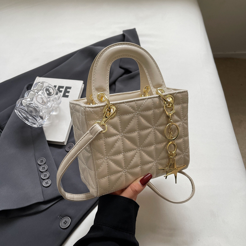Elegantna svestrana zenska torba, 2024 novi model, crossbody i torba u ruci, gradski svakodnevni stil