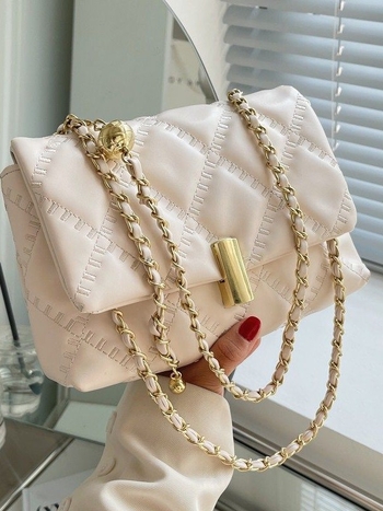 Mala ženska torbica s dijamantnim quiltom i lančanim crossbody remenom, gradski stil, proljeće 2025