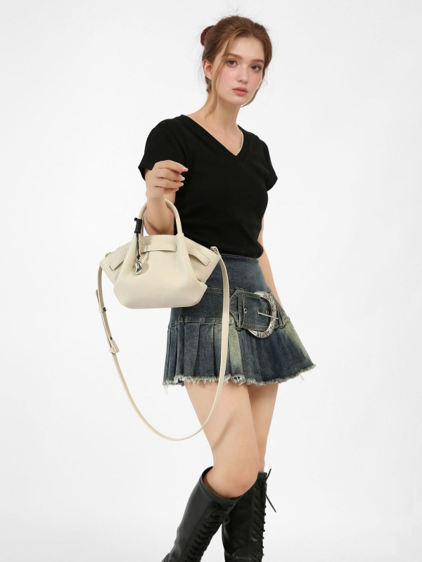 2025 nova torbica s motivom ličija i oblaka, mala crossbody torba za žene