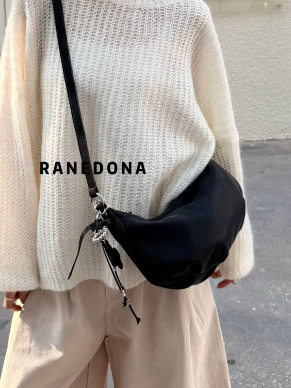 Korejski inspirirana ženska torbica, oblik oblaka, dumpling stil, PU koža, velika veličina, za rame ili crossbody