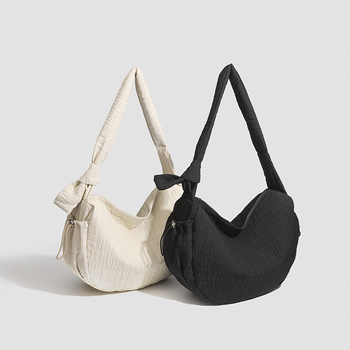 Ženska tote torba velikog kapaciteta, crossbody, najlon, gradski jednostavan stil, dizajn Cloud Puff