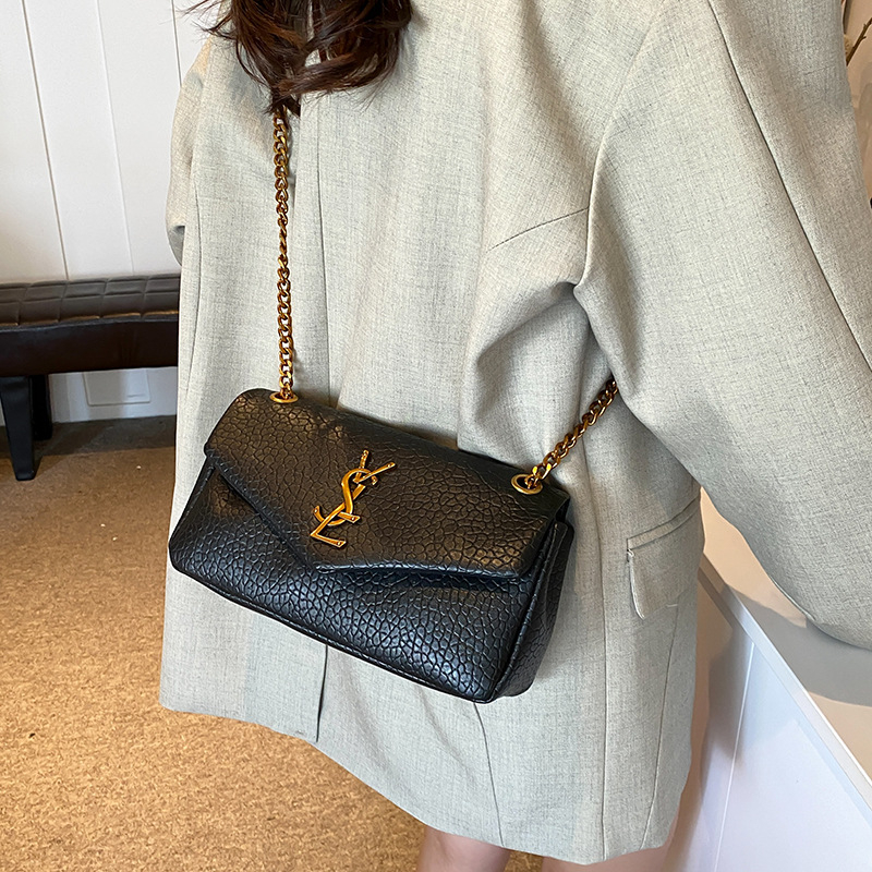 Ženska PU mala kvadratna torbica s lancem, preko ramena ili crossbody, stil oblaka