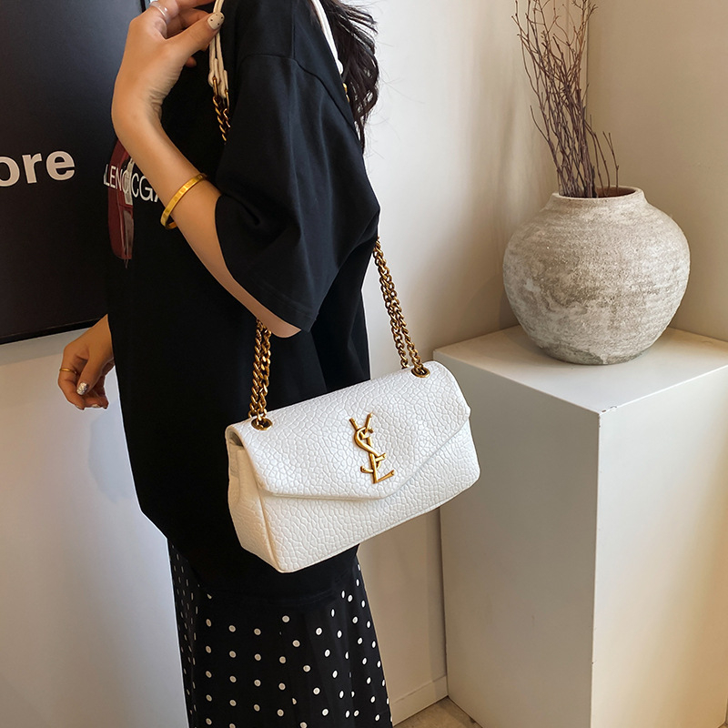 Ženska PU mala kvadratna torbica s lancem, preko ramena ili crossbody, stil oblaka
