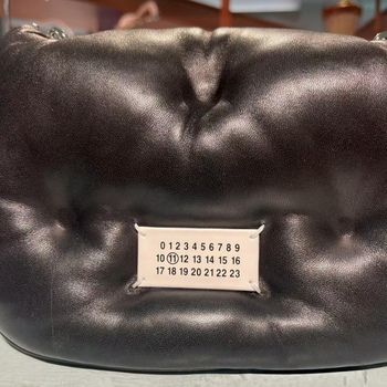 Mekana PU kožna torba s dvostrukim lancem, srednje veličine, za nošenje preko ramena ili kao crossbody