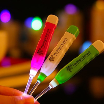 Lingură de curățare a urechilor iluminată pentru copii și sugari