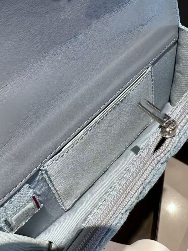 Xiangjia 2025 Denim torbica za ruž s motivom camellia, štepana, mini preko ramena