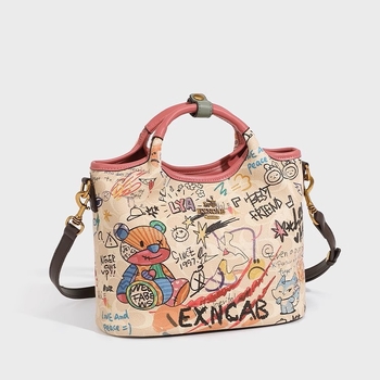 Ženska crossbody torba s graffiti otiskom, velika kapaciteta, model 2025