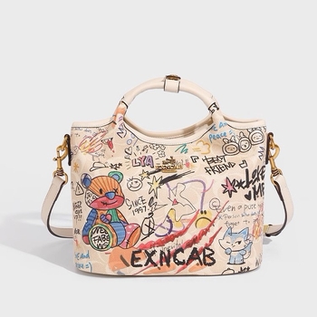 Ženska crossbody torba s graffiti otiskom, velika kapaciteta, model 2025