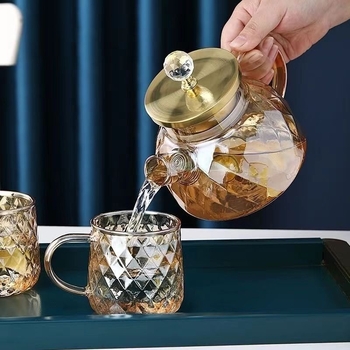 Lanling carafă din sticlă cu capac din mărgele de cristal, vas de servire pentru băuturi acasă și pentru oaspeți, în nuanță chihlimbar pentru suc, ceai cu flori și apă rece