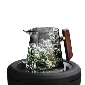 Dispenser din sticlă rezistentă la căldură, cu filtru încorporat și mâner — set de ceai cu tavă
