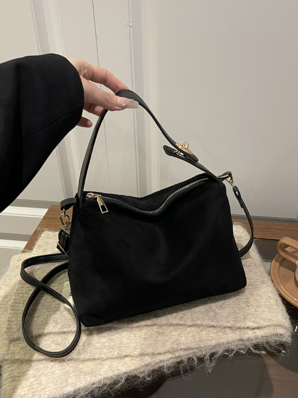 Retro mat torbica za žene, pod pazuh crossbody torba od velura