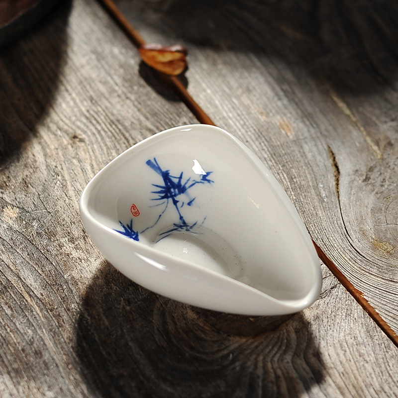 Linguriță de ceai din porțelan albastru-alb pentru ceremonia Gongfu — linguriță din ceramică pentru frunze de ceai, cu siglă
