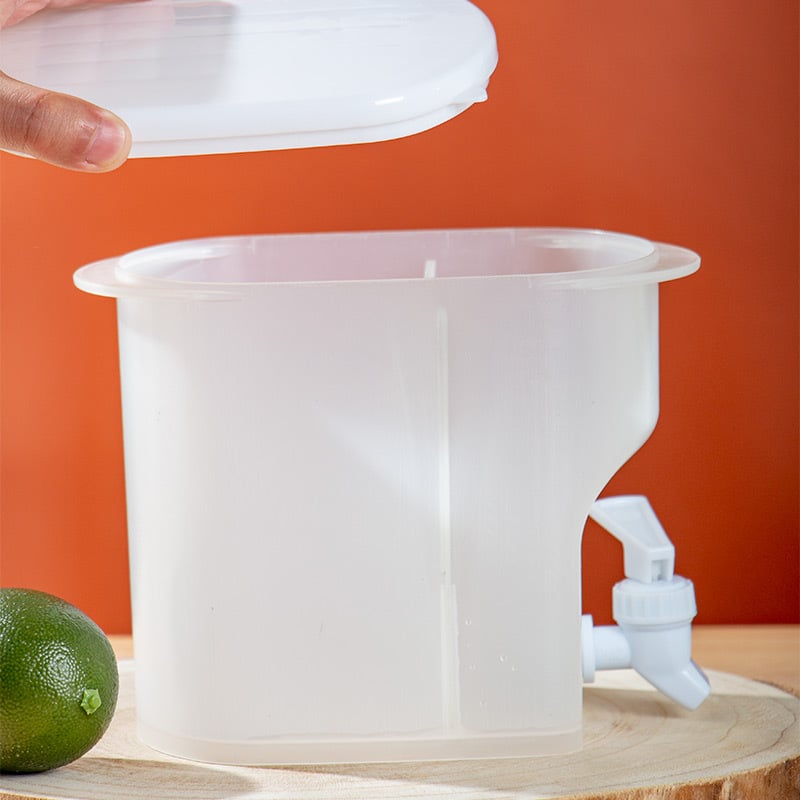 Carafă din plastic pentru apă rece, cu capac și pahar de măsurare, capacitate mare, rezistentă la căldură, pentru ceai și sucuri