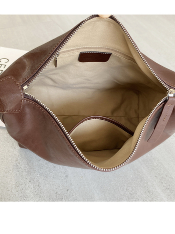 Ženska torbica od prave kože, crossbody, srednje veličine, oblik dumpling, gradski minimalistički stil, unutarnji džepovi