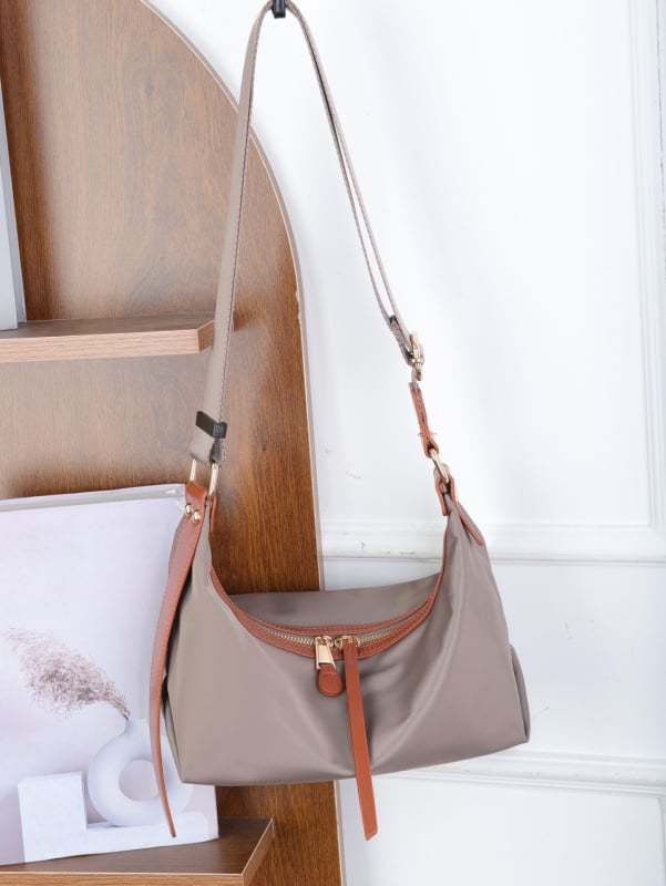 Casual ženska torba s nišnim dizajnom, Oxford platno i prava koža, mala crossbody torba za rameno