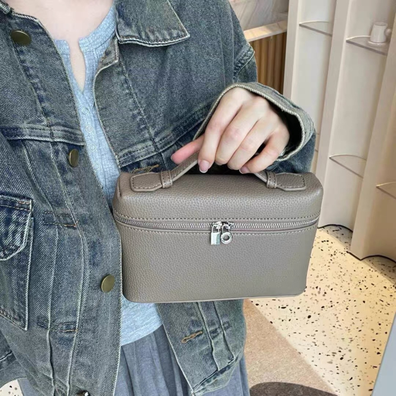 Gigi inspirirana torba, kutija za ručak s kozmetikom, ženska torba na rame ili crossbody, Kelly stil, 2026