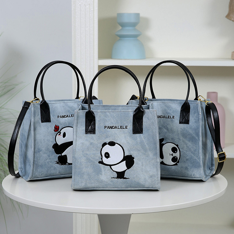 Slatka Panda torba preko ramena, minimalistički dizajn, mala kvadratna torba za svakodnevnu upotrebu