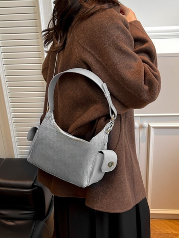 Jesensko 2025 – Ženska retro crossbody torba, velika kapaciteta, svestran stil