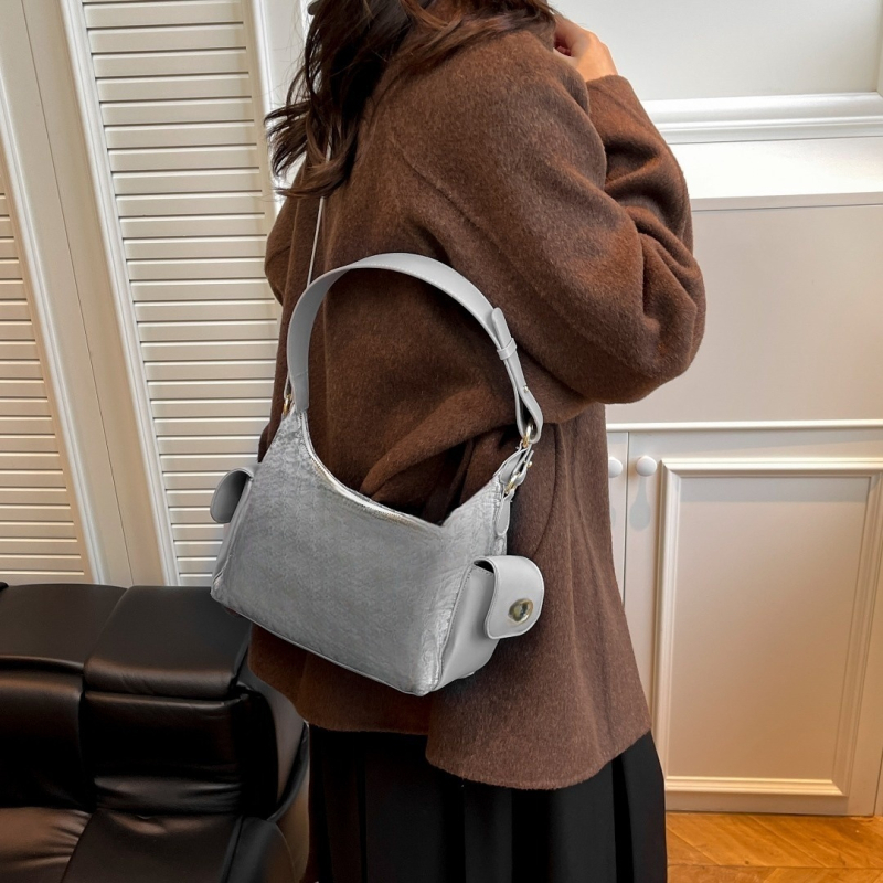 Jesensko 2025 – Ženska retro crossbody torba, velika kapaciteta, svestran stil