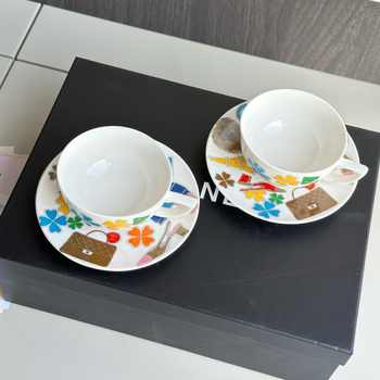 Set de cafea din ceramică, în stil Instagram, lux european discret, 2 cești și 2 farfurioare, într-o cutie cadou