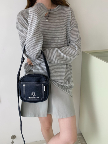 LOFVEYSUMMER Nylon kvadratna crossbody torba, srednje veličine, lagana ženska torba s džepom za telefon i magnetskim zatvaranjem