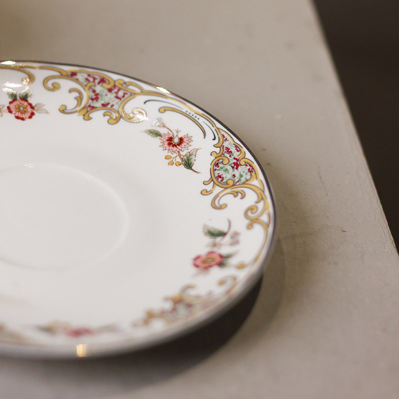 Set de cafea din porțelan osos, în stil european, pentru ceaiul de după-amiază britanic, personalizabil — căni latte din ceramică
