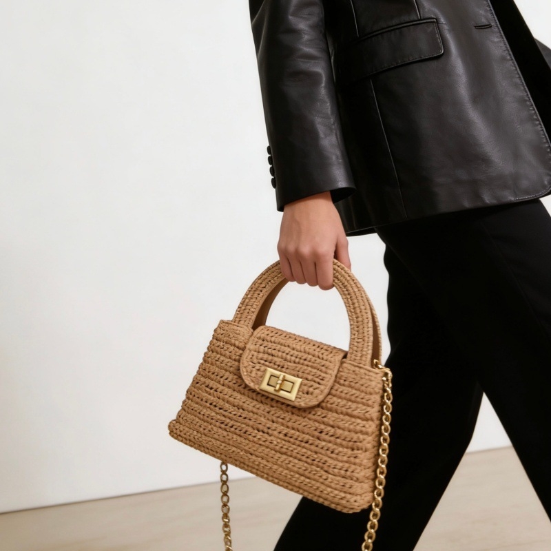 2026 novi stil za odmor: ženska torba preko ramena, mini rafija pletena torba, Chanel stil Kelly oblik