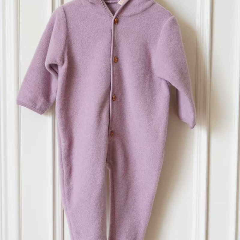 Uniszex gyermek fleece overál kapucnival, nordikus téli stílus, 2025
