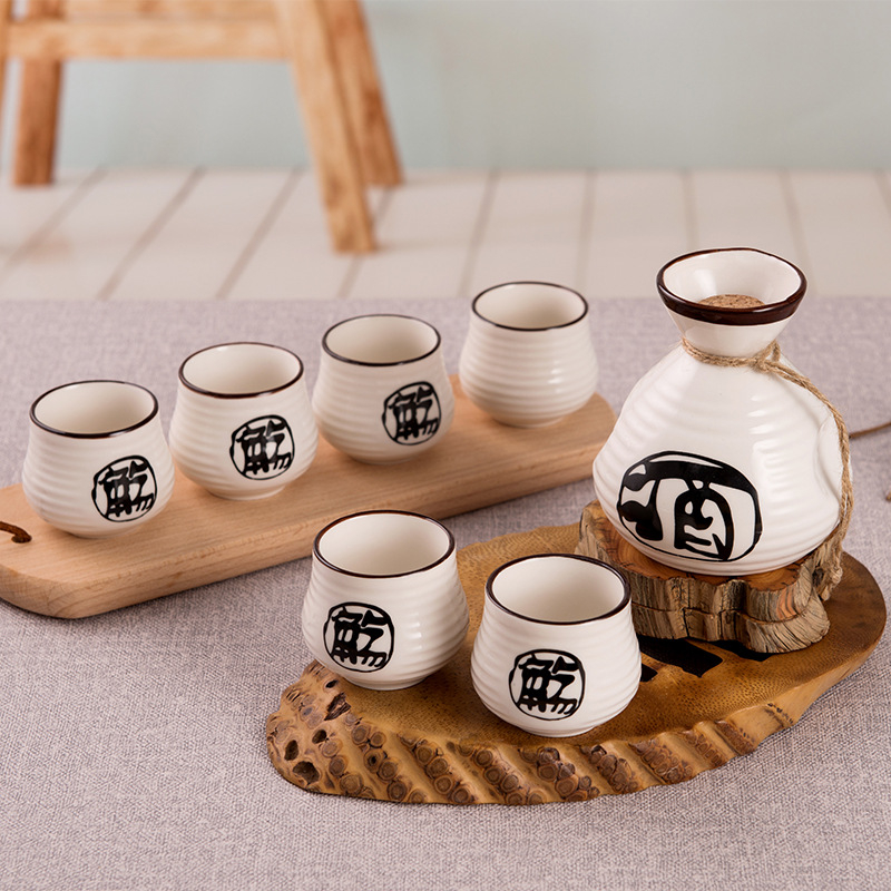 Set de pahare pentru sake în stil japonez, porțelan, pahare mici de sake, dozator de băuturi și flacon de încălzire, set de 3 piese