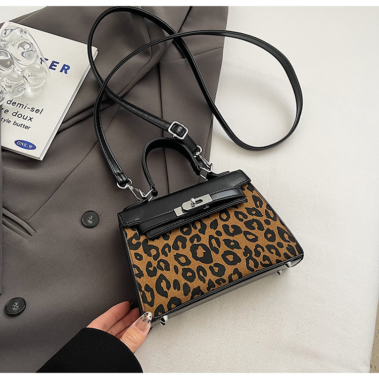 Ženska Kelly torba s leopard printom, mala torba preko ramena od PU kože, jesen-zima 2024