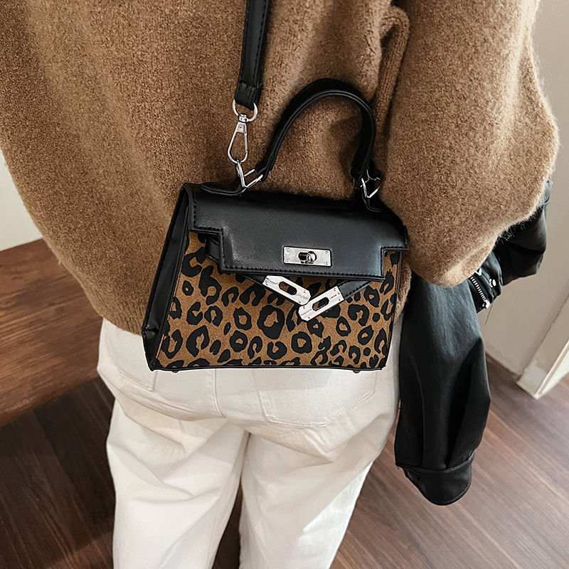 Ženska Kelly torba s leopard printom, mala torba preko ramena od PU kože, jesen-zima 2024