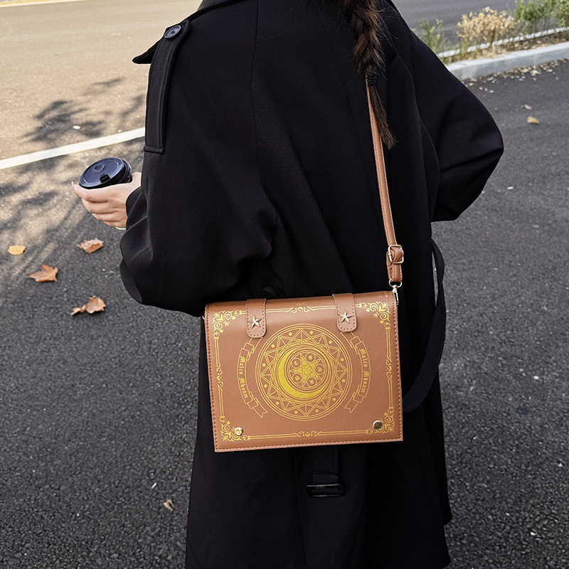 Ženska crossbody torbica Star Moon Magic Book s preklopnim poklopcem, srednja veličina, PU koža, dnevna elegancija