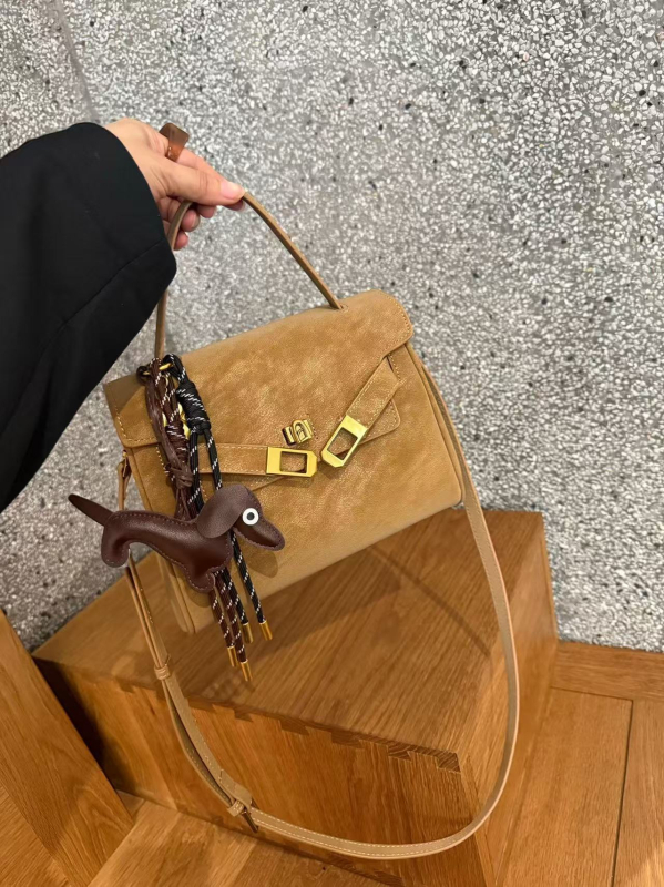 Retro Maillard Postman Kelly torba, mini veličina, crossbody torba preko ramena za svakodnevnu upotrebu, jesen-zima 2025