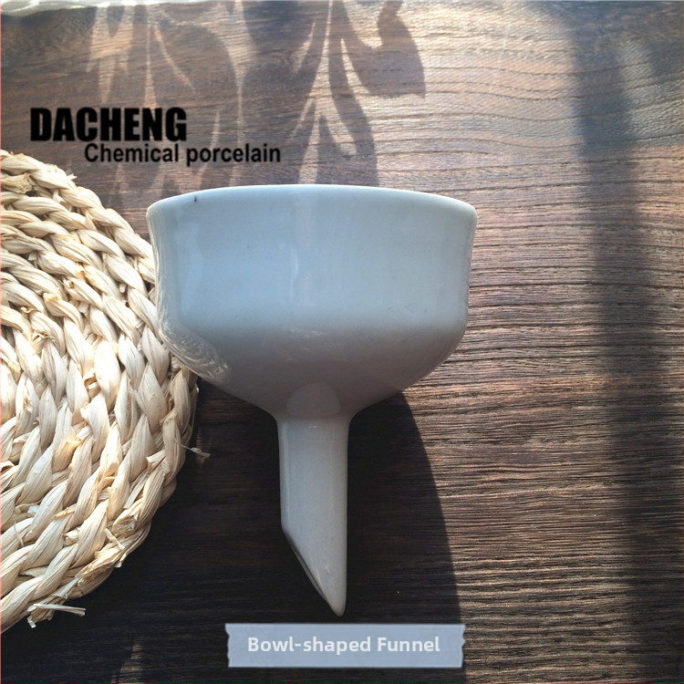 Porcelánový Büchnerov lievik, priemer 80 mm, laboratórne vybavenie