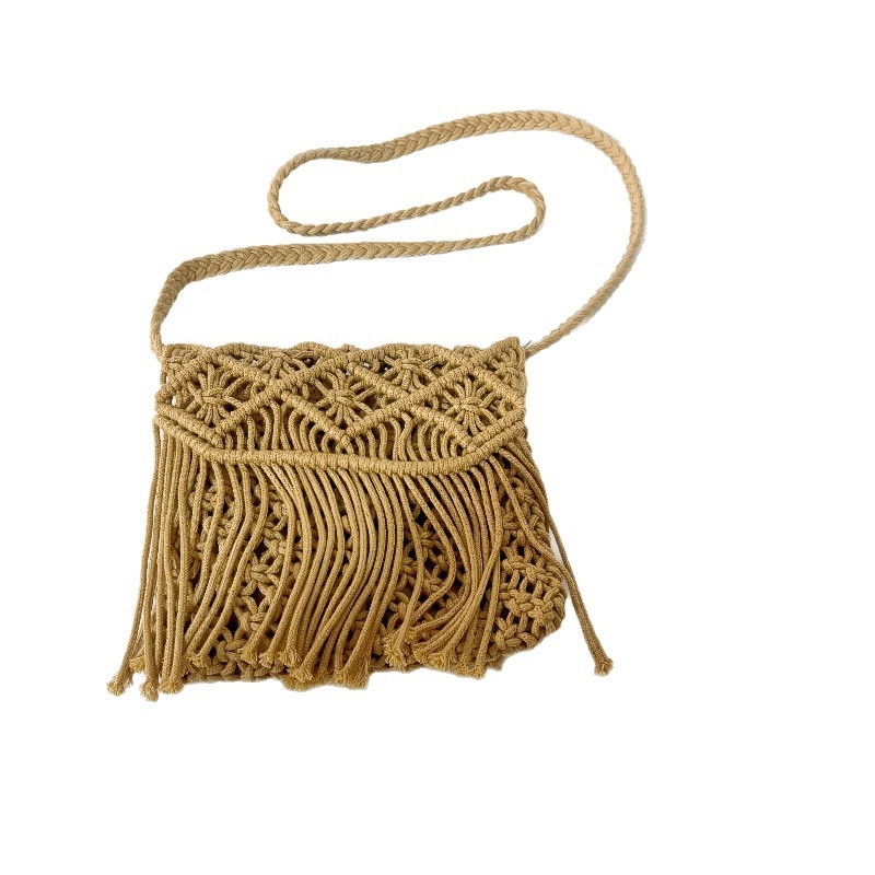 Slamnata crossbody torbica s resicama, mala, gradski minimalistički stil