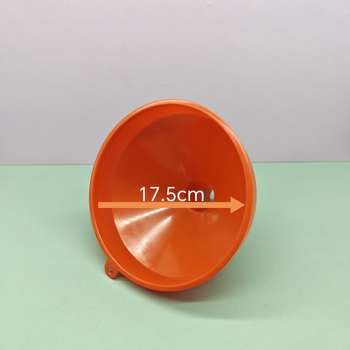 Pâlnie roșie din plastic, mare, 18 cm, cu unealtă de distribuție a uleiului
