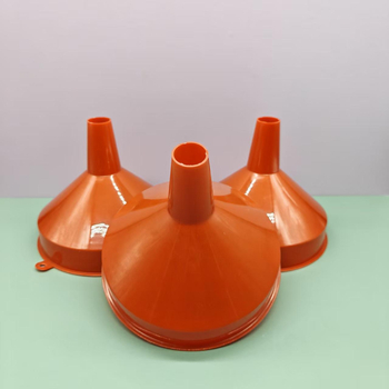 Pâlnie roșie din plastic, mare, 18 cm, cu unealtă de distribuție a uleiului