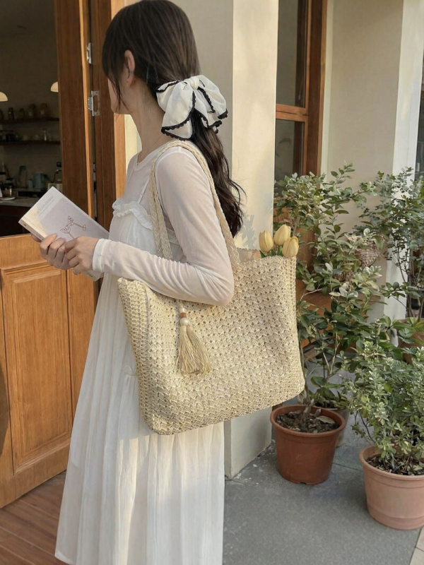Ženska torbica od pletene slame, velika zapremina, ručka i ramena, retro Tote sa resicama
