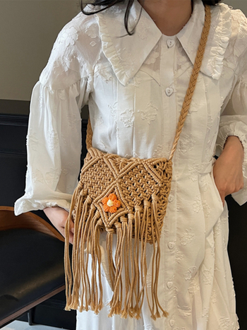 Međunarodna moda 2026. proljeće — svestrana torba s resicama, pletena torba od pamuk konopca, za ramenu ili crossbody za žene