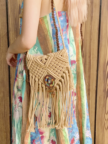 Ženska crossbody torba u boemskom stilu, tkana s resicama, mala veličina, za odmor