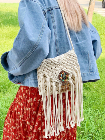 Ženska crossbody torba u boemskom stilu, tkana s resicama, mala veličina, za odmor