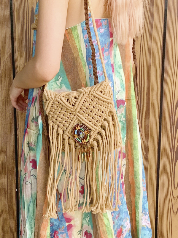 Ženska crossbody torba u boemskom stilu, tkana s resicama, mala veličina, za odmor