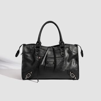 Retro torba za motocikl s rivetima, velika zapremina, PU materijal, nosi se na ramenu ili crossbody