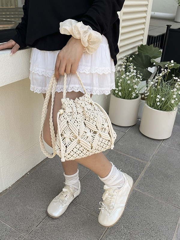 Ženska ljetna pletena torba za plažu, 2026 nova, mala casual crossbody torba preko ramena
