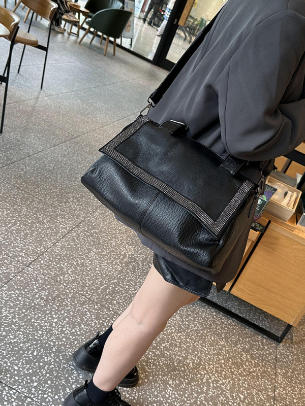 Ženska kožna torba s velikim kapacitetom, crossbody u europsko-američkom stilu, dnevna upotreba, s kristalima
