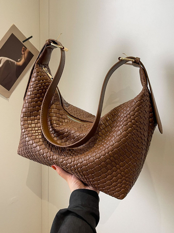 Ženska retro meka tote torba za rame, novi model 2025, casual i svestrana, s teksturiranom površinom i velikim kapacitetom