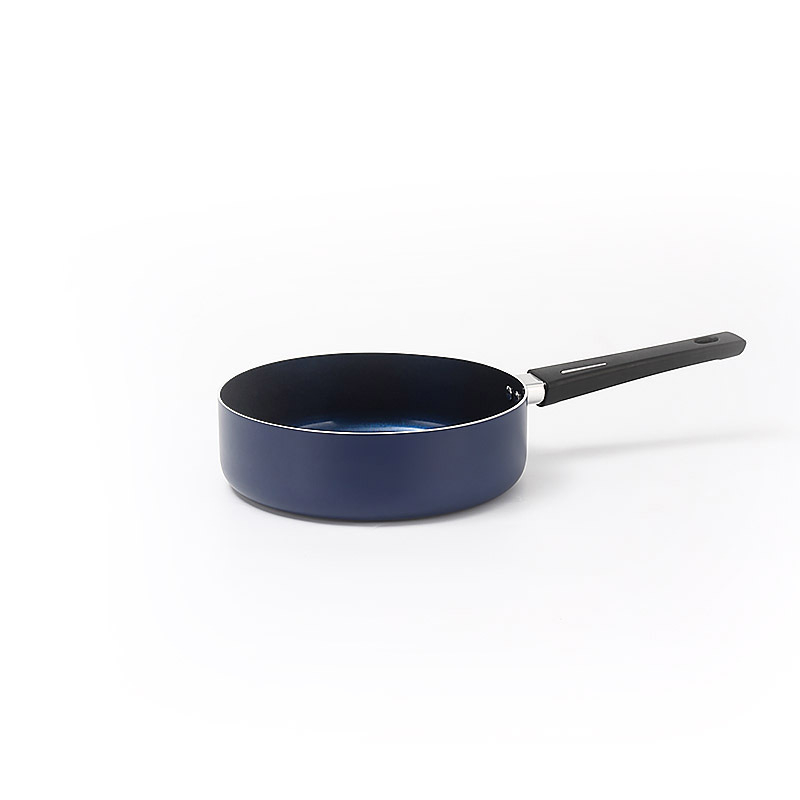 Set de 4 vase din aluminiu, oală de supă cu strat ceramic la fund și tigaie antiaderentă