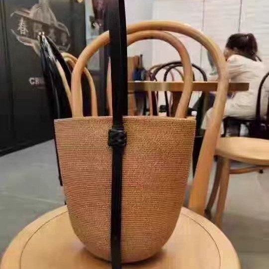 Torba od slame u obliku košare, ljetni dizajn, prilagodljiva crossbody/na rame/ručna, ženska plažna torba, vintage stil, model 24