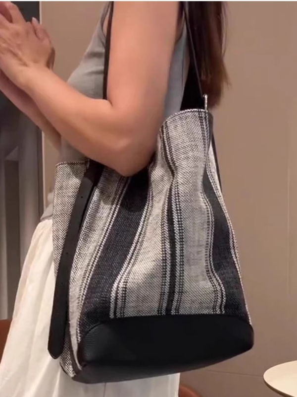 2026 nova ženska bucket torba – svestrana, dojam luksuza, velika kapaciteta, s remenom za rame i crossbody